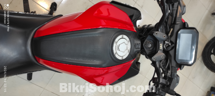 TVS Raider 125 (RED)